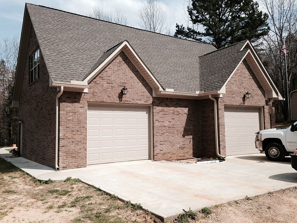 2nd image of 1082 County Road 123