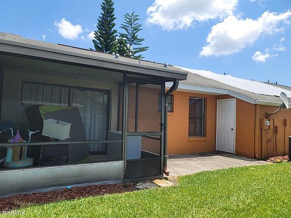 3rd image of 35 Silver Swan Ct