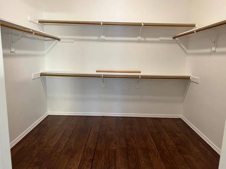 1400 Clear Creek Dr — Photo 12
