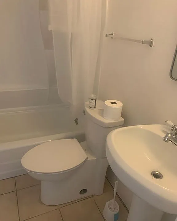 Unit 1 Bathroom