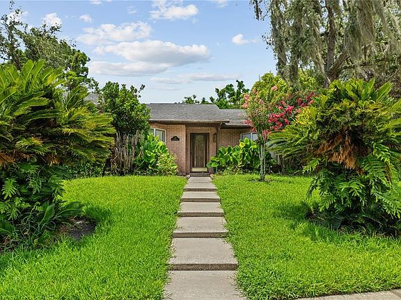 3rd image of 115 KAYWOOD DRIVE