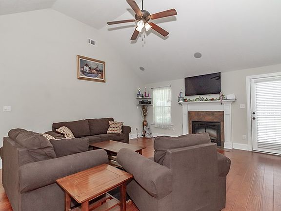 3rd image of 4429 T J Kelly Dr