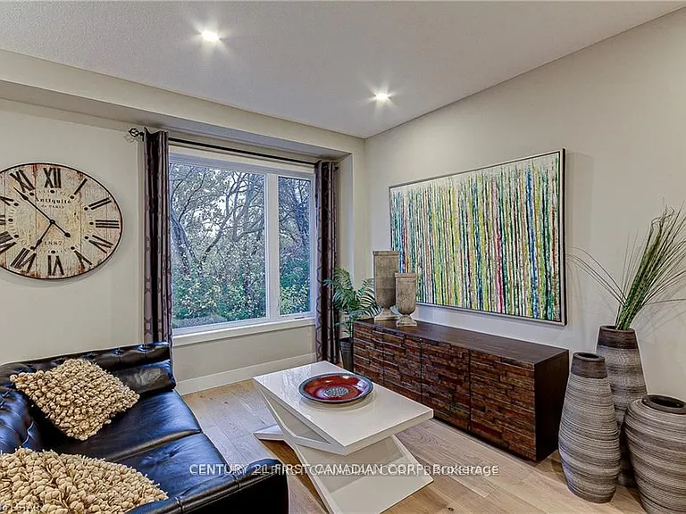 177 Edgevalley Rd #88 — Photo 8