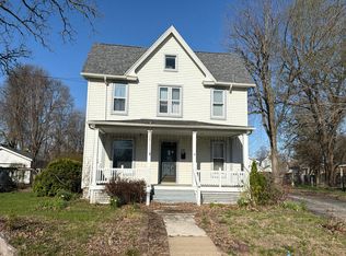 818 Maple Ave, Galesburg, IL