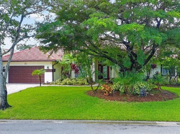 913 SW LIGHTHOUSE Drive, Palm City, FL 34990