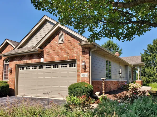 3198 N Briar Leaf Ct, La Porte, IN 46350