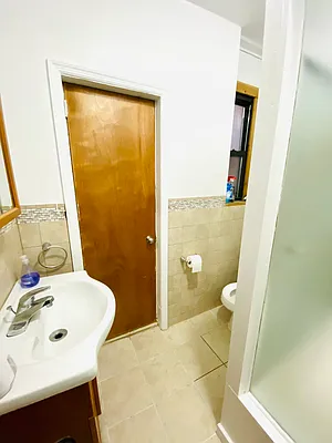 Rented by Oxford Property Group | media 20