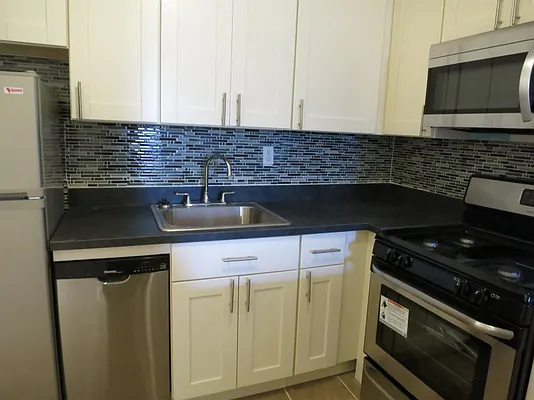 Rented by Bohemia Realty Group | media 21