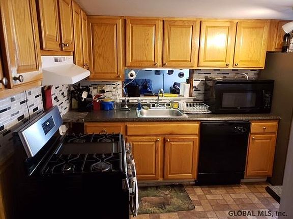 3rd image of 8342 Duanesburg Rd