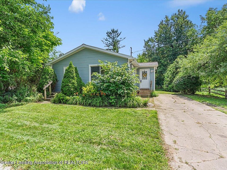 1st image of 3203 Birch Row Dr