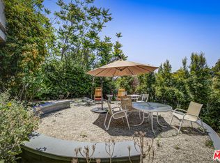 1120 W Edgeware Rd, Los Angeles, CA 90026