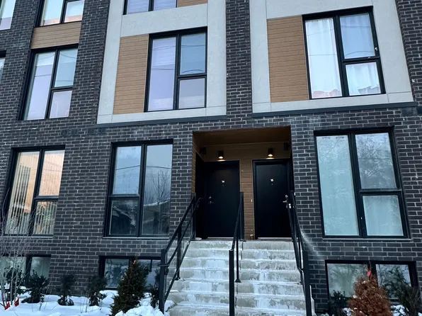 168 Clonmore Dr #13, Toronto, ON M1N 0B9