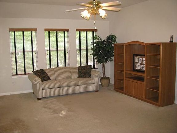 5th image of 2705 Dagama Ct