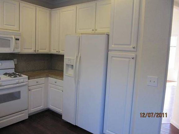 Kitchen Right
