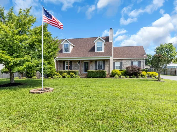 130 Fall Creek Dr, Murfreesboro, TN 37129