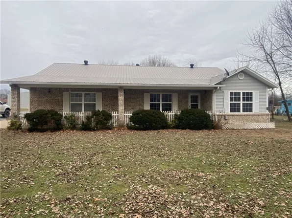 808 S Mitchell Ave, Lincoln, AR 72744