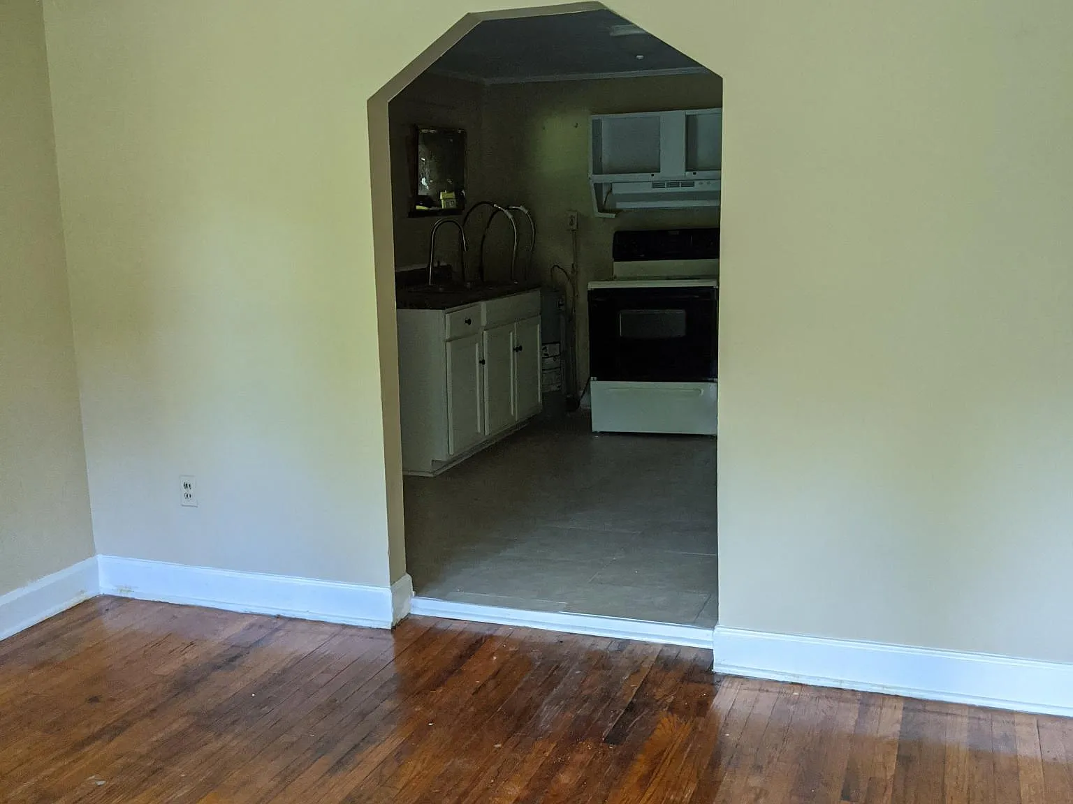 1 bed, 550 sqft, $850 — Photo 4