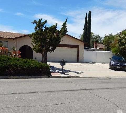RV parking and extra wide driveway