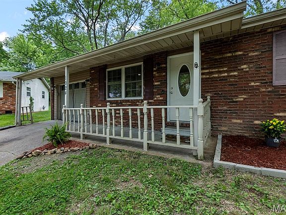 4th image of 1024 Shady Ln