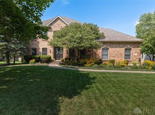 1111 Wheatfield Ct, Dayton, OH 45458