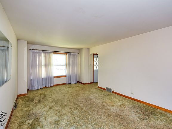 4th image of 1536 Mandel Ave