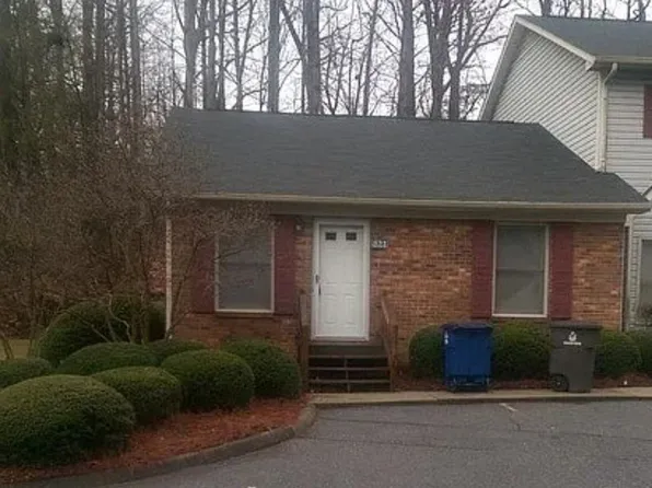 821 Brickwood Ct, Winston Salem, NC 27127