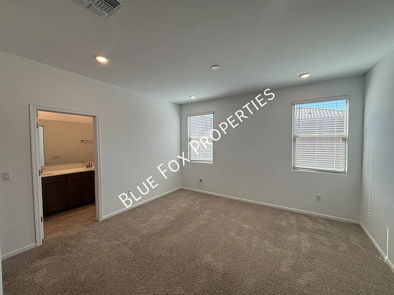 7095 W Jadewood Ln — Photo 10