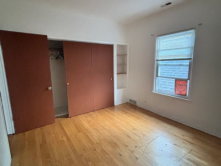 5014 W Byron St #2 — Photo 7