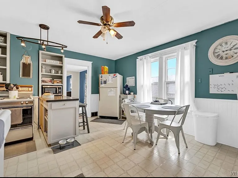 216 Curtiss St #2 — Photo 9