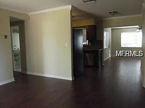 2nd image of 901 Hillside Dr