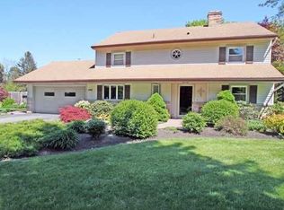 290 Burnett Rd, Webster, NY 14580