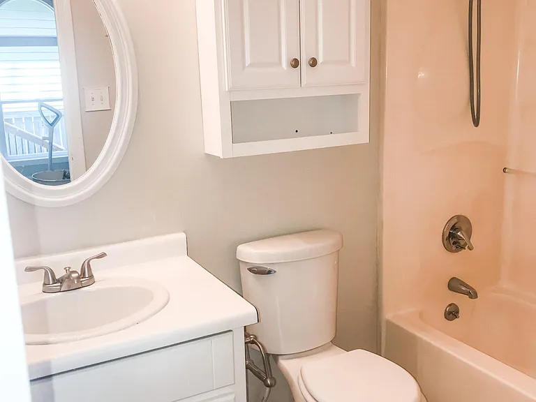 Main floor bathroom.