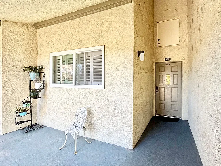 550 Ebbtide Cir — Photo 25