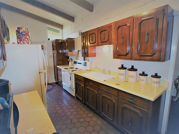 4th image of 3017 Mesa Verde Dr