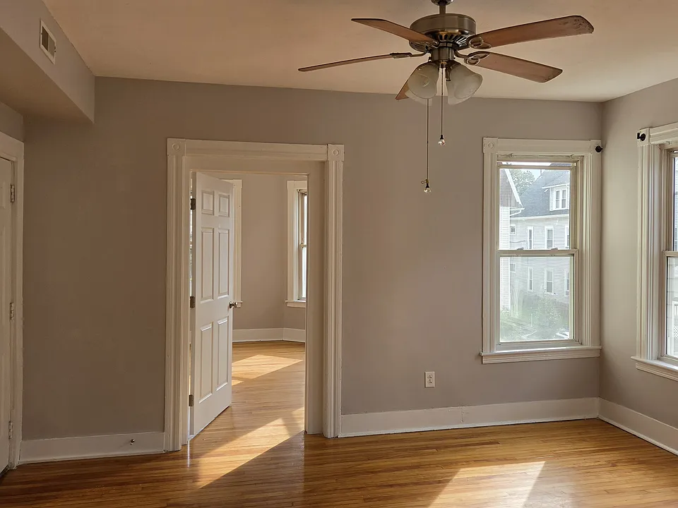 9 Sturgis St #2