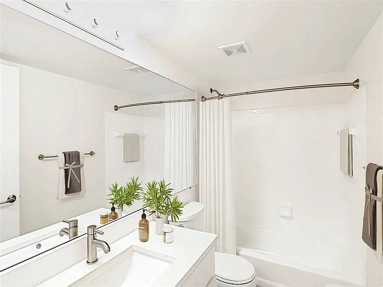 Sabal Pointe — Photo 39