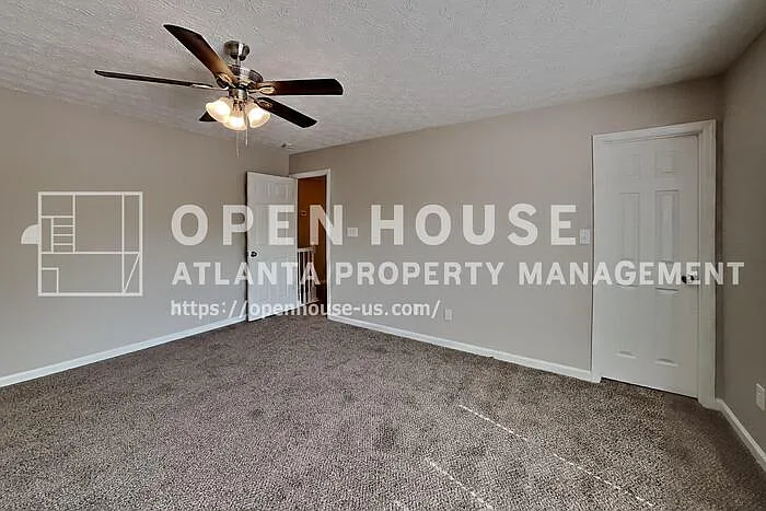 2940 Storybook Ln — Photo 12