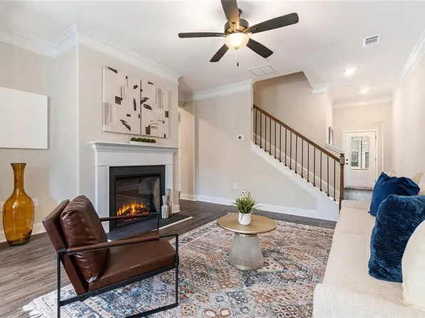 1556 Burberry Aly, Marietta, GA 30008