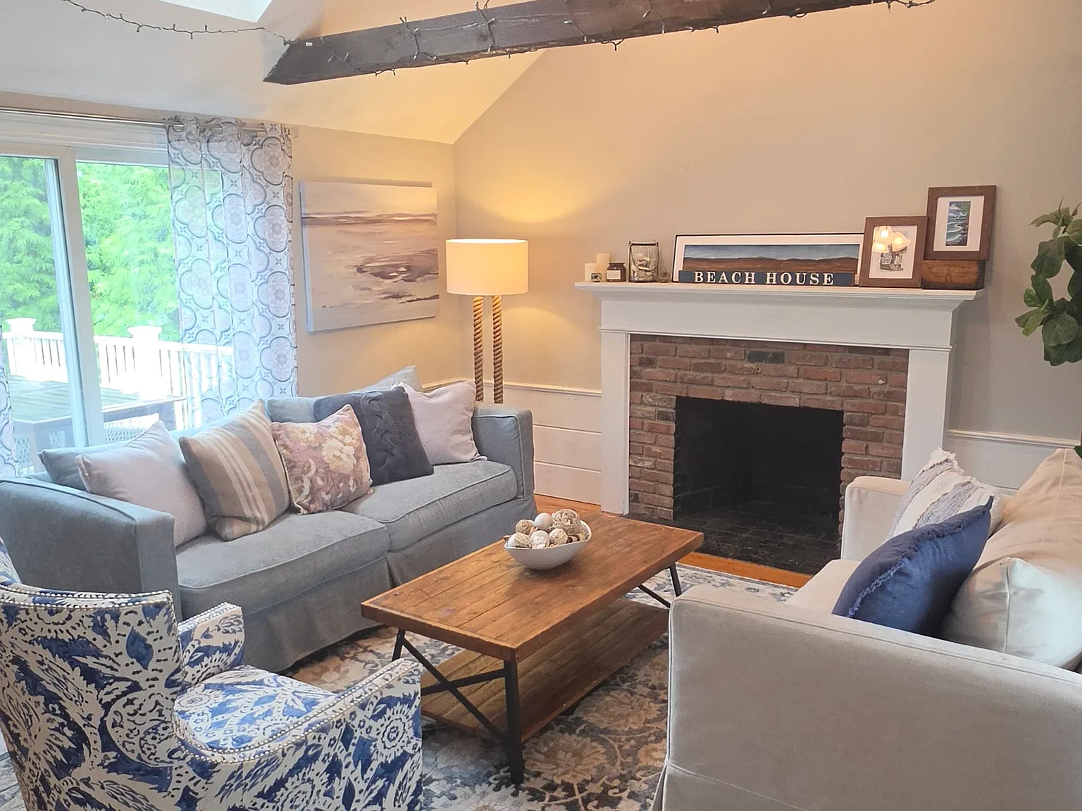 3 bed, 2220 sqft, $3,400 — Photo 4