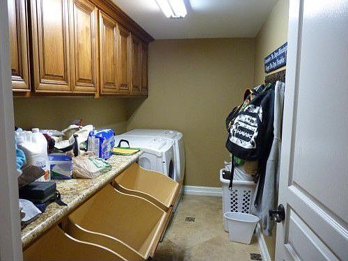 3rd image of 1084 N Wren Dr