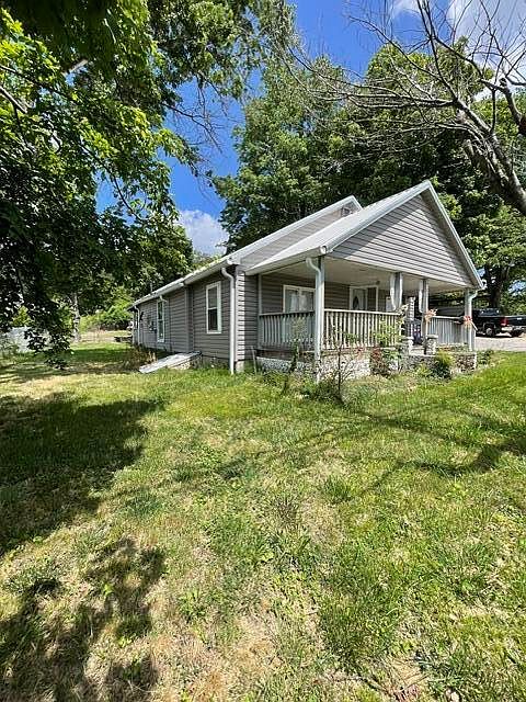 1st image of 3907 Old Tasso Rd NE
