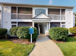 2666 S Knightsbridge Cir, Ann Arbor, MI 48105