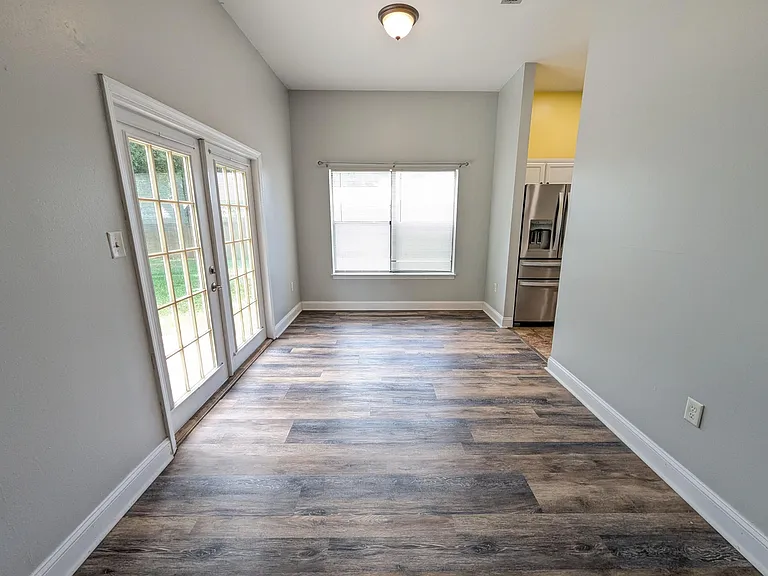 2236 Prytania Cir — Photo 5