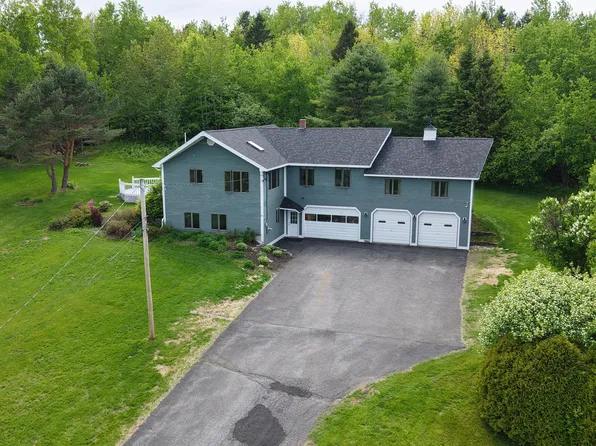 23 Braley Heights, Mapleton, ME 04757