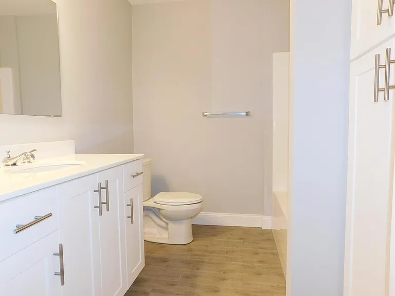 32 Harris St #203 — Photo 9