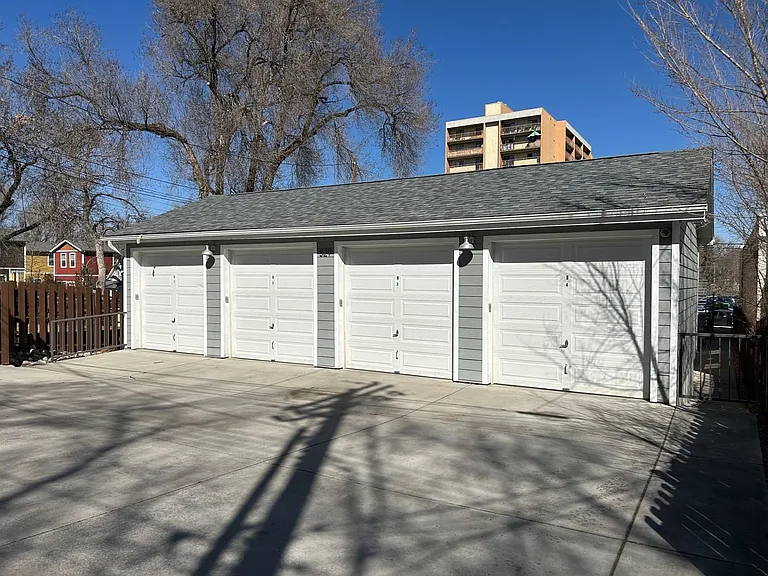 525 E Kiowa St #201 — Photo 21