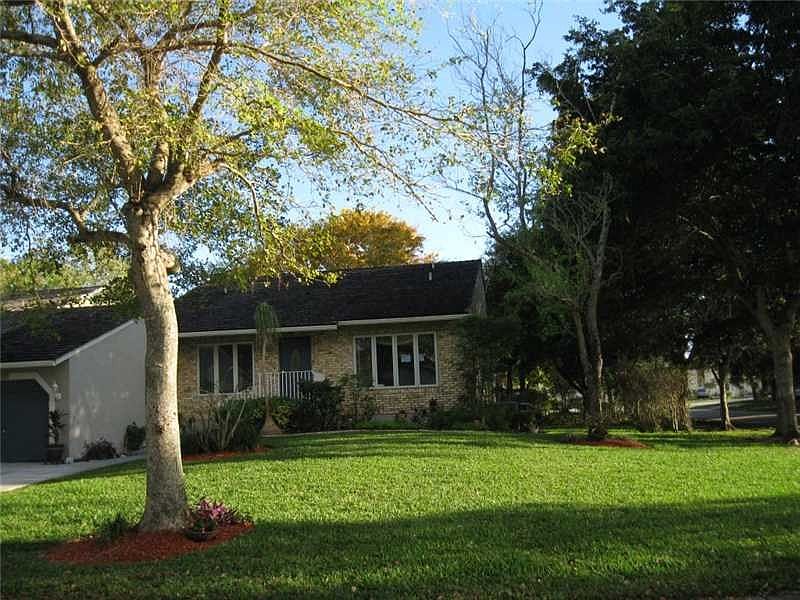1st image of 11562 NW 23rd St