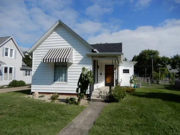 619 Blackman St, Clinton, IN 47842