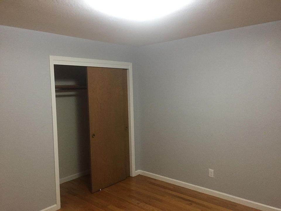 1st image of 2599 34th Ave APT 1