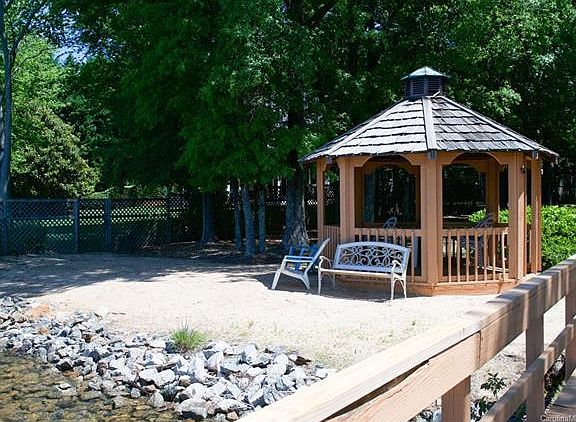 5th image of 120 Keel Ct #14